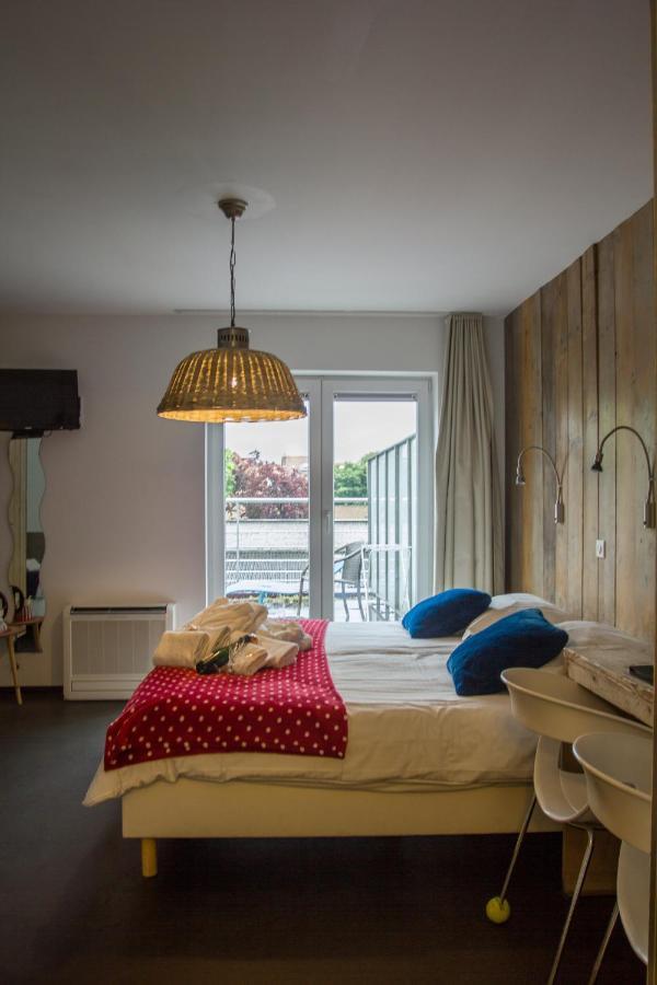 Hotel Aan Zee De Panne Kültér fotó