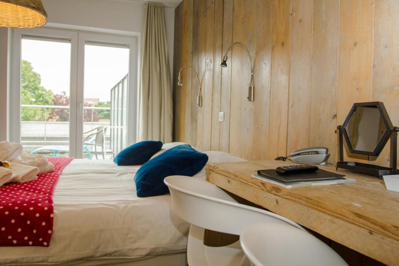 Hotel Aan Zee De Panne Kültér fotó