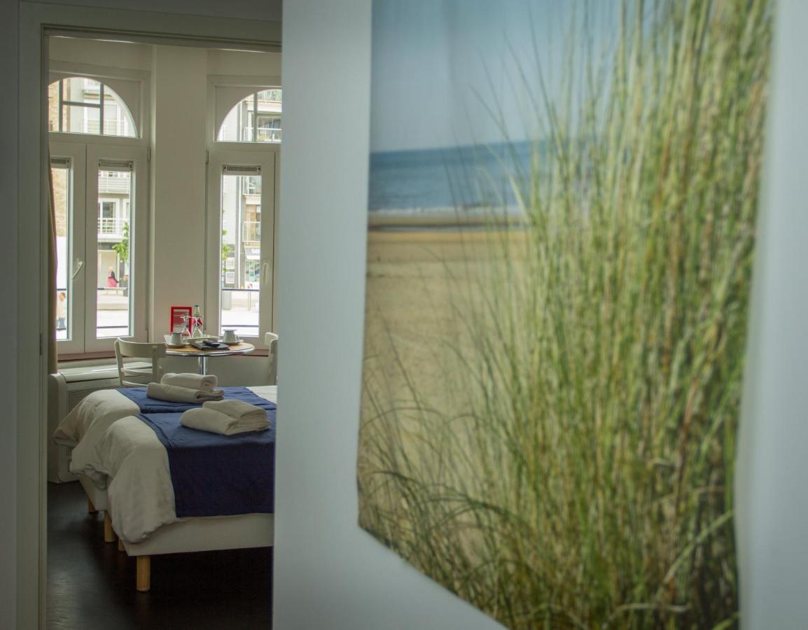 Hotel Aan Zee De Panne Kültér fotó