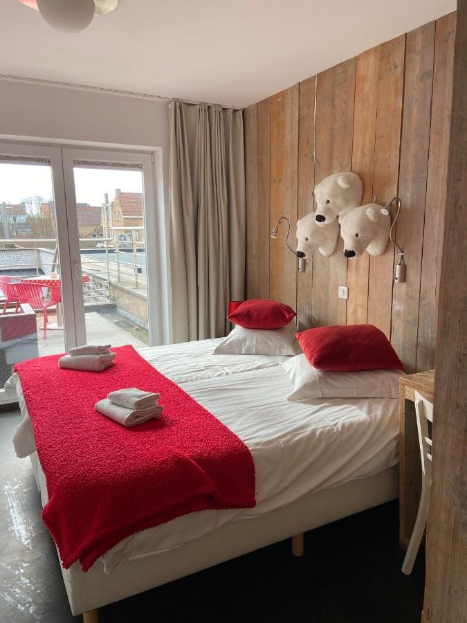 Hotel Aan Zee De Panne Kültér fotó