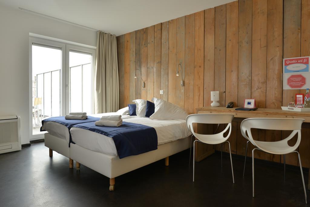 Hotel Aan Zee De Panne Kültér fotó